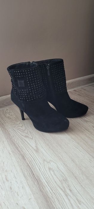 Botki na obcasie szpilki 39