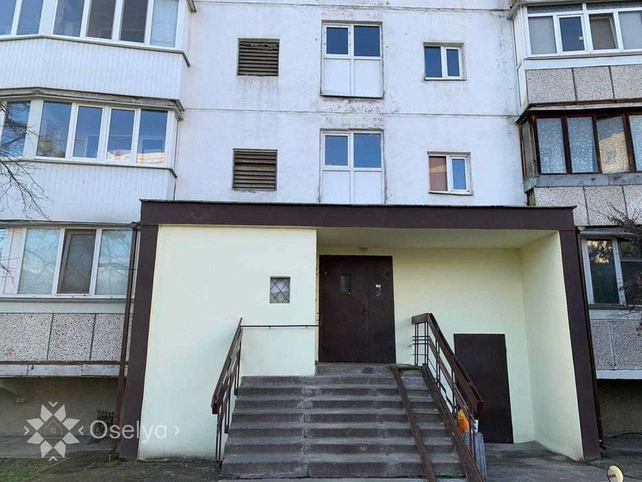 1 кімнатна квартира вторичка Воскресенка Романа Шухевича Ватутина 28А