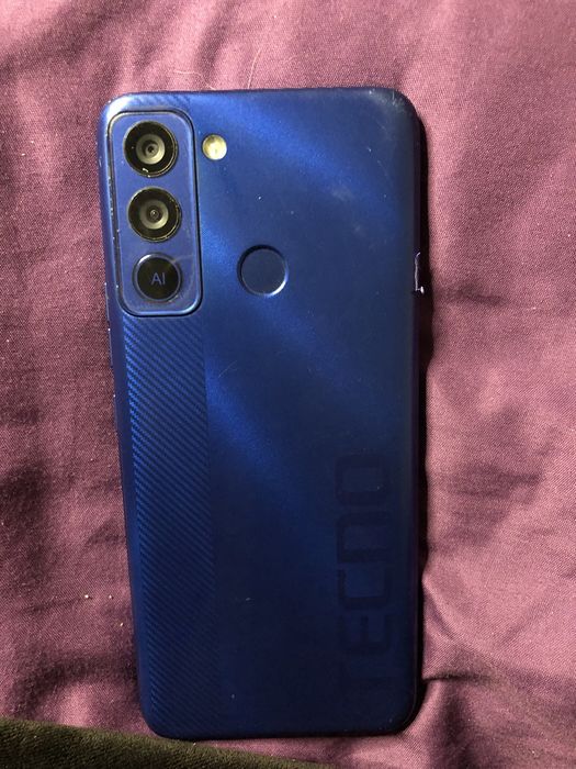 Продам два теоефони Redmi 12c та tecno pop 5 lte