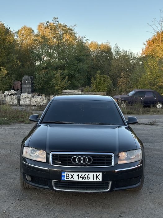 Audi A8 D3 Quattro в хорошому стані!