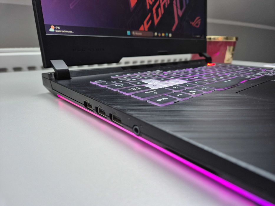 Asus ROG GTX1660ti 16GB laptop gamingowy 120Hz