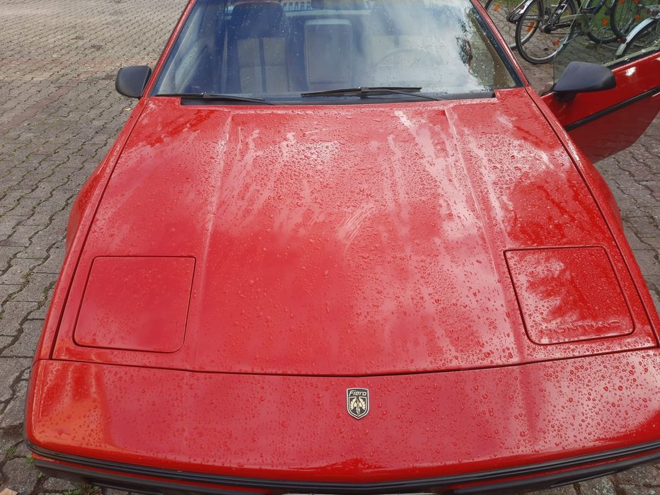 Pontiac Fiero SE 2,5 L Oldtimer