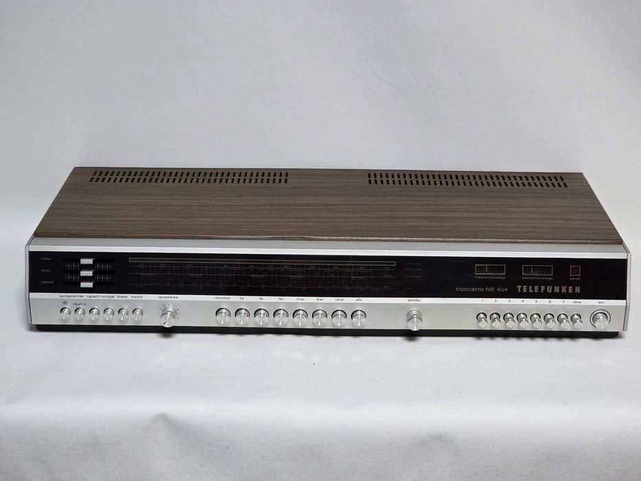 Receiver Vintage reparado Telefunken