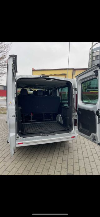 Wynajmę BUSA 9 OSOBOWEGO Opel VIVARO 2018r