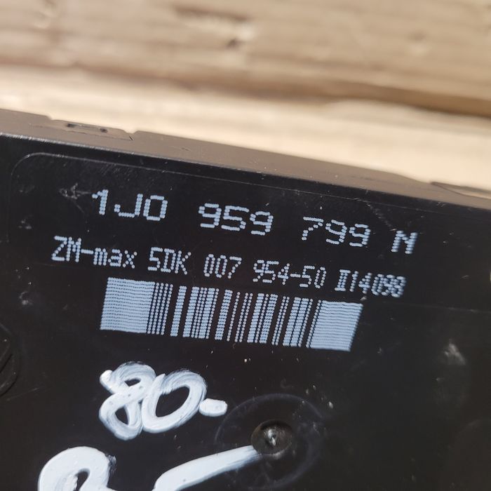 Moduł sterownik komfortu vw passat b5 golf IV bora seat skoda 1998r