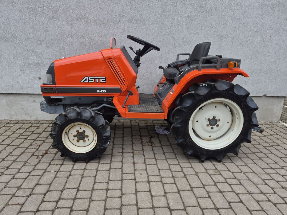 Traktorek kosiarka Yanmar tur kubota iseki
