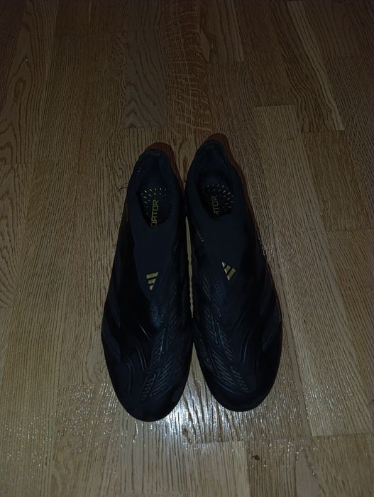 Бутци Адідас предатор