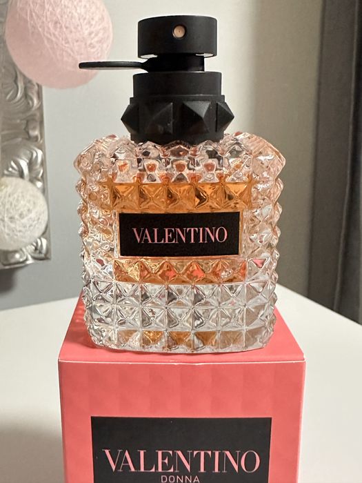 Valentino donna born in Roma