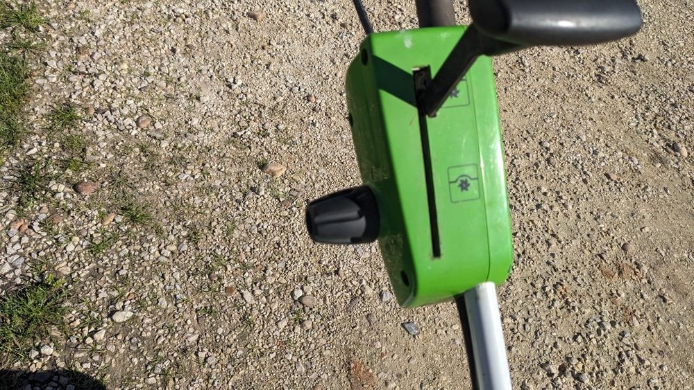 Escarificador de relva Viking LB540