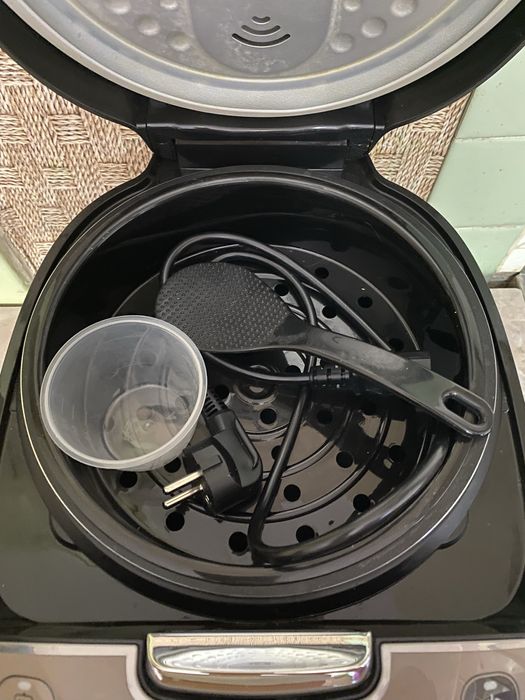 Продам мультиварку Tefal