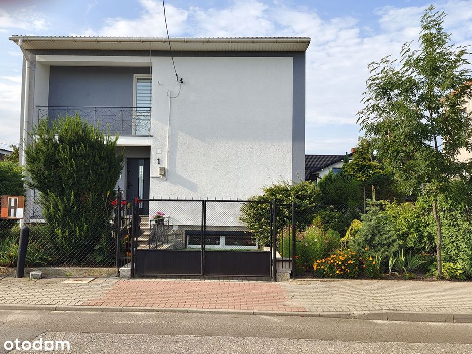 Dom 110m² na działce 556m², zadbany, do zamieszkania (Konin, Hubala)