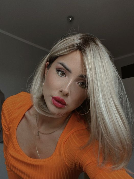 Peruka włosy blond grzywka gęsta jak naturalne nowa premium pasemka