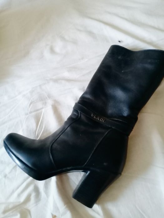 Жіночі шкіряні черевики Vladi 37