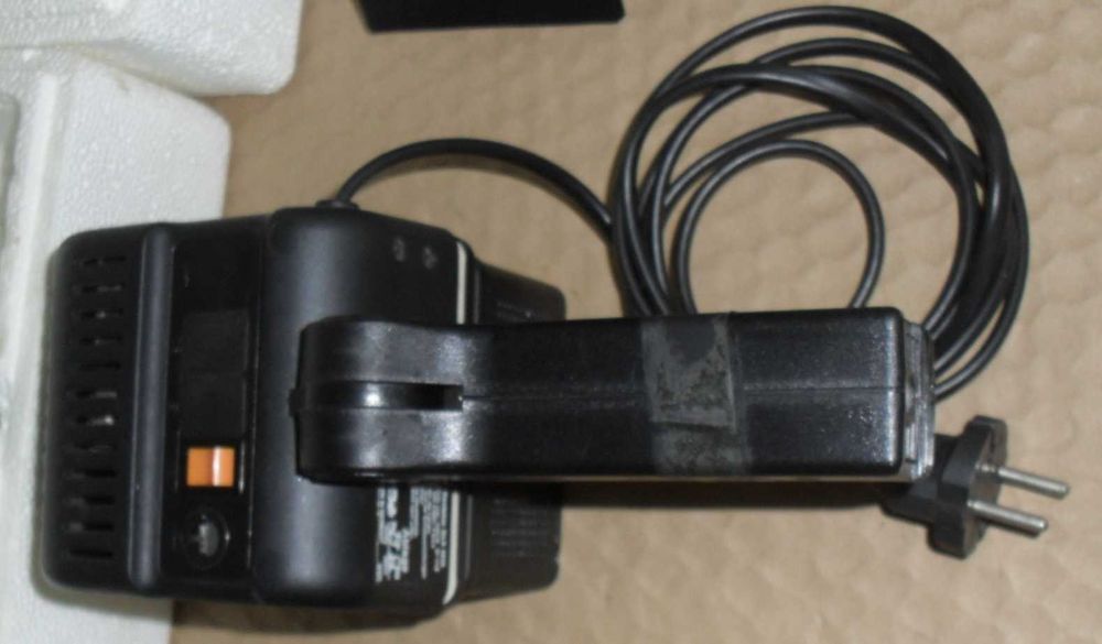 Projetor de iluminação até 1000w, com lâmpada supra, por 20€