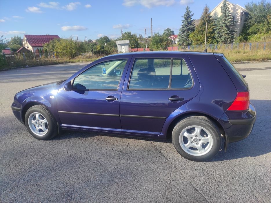 Volkswagen Golf 4