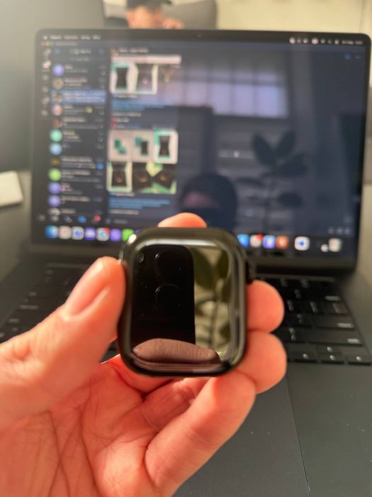 Apple Watch Series 11 42mm Jet Black