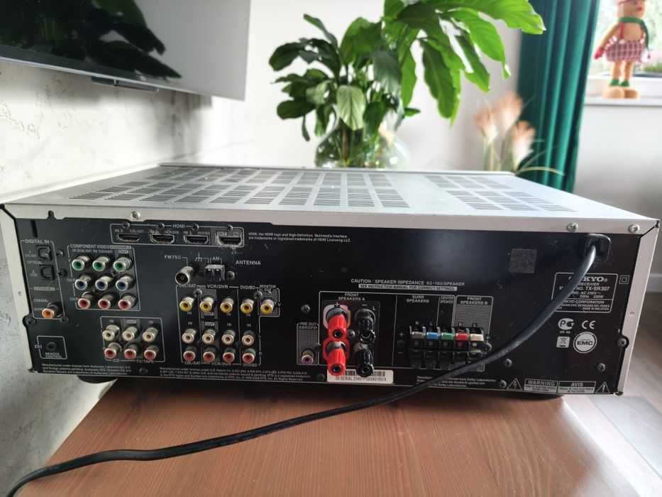 Kino domowe: amplituner Onkyo TX-SR307 + głośniki mAudio HCS-9920 MkII