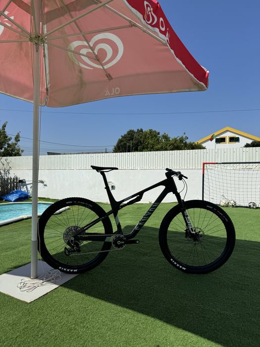 Canyon Lux CFR World Cup Limited