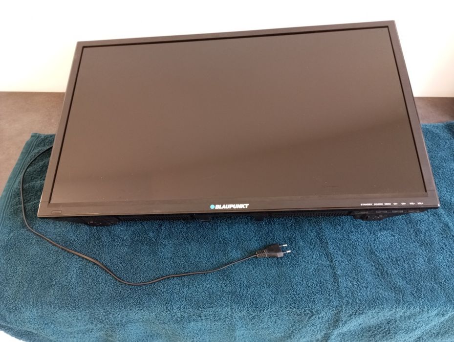 Telewizor Blaupunkt 32" LED TV pilot  uchwyt  do zawieszenia