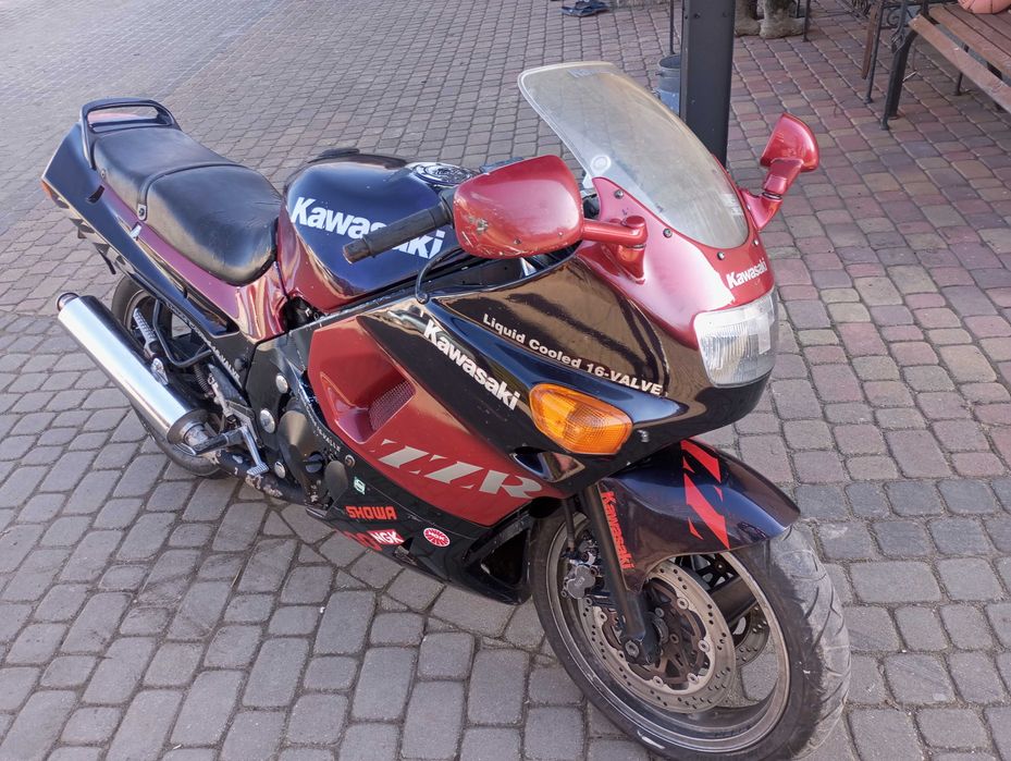 motocykl kawasaki zzr400