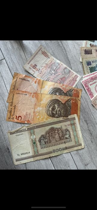 Продам старые купюры разных стран