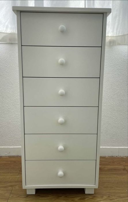 Cómoda/Camiseiro Branco