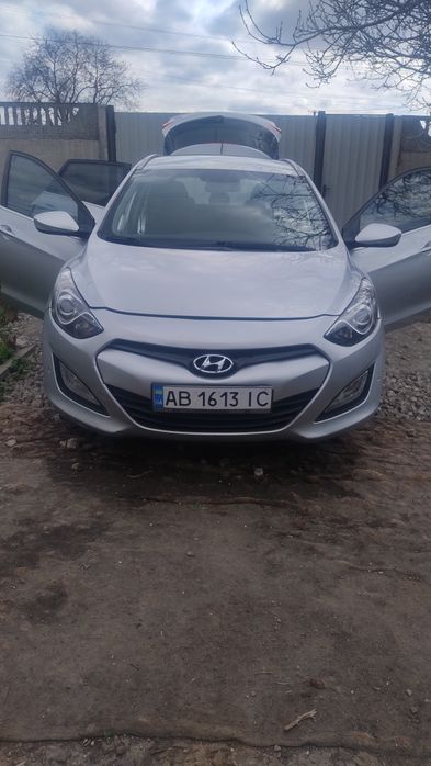 Продам HYUNDAI i30