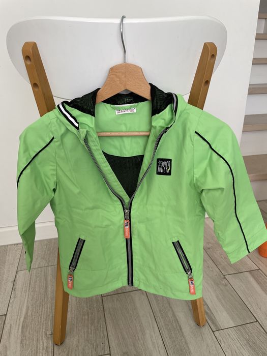 Kurtka wiatrówka, r.104