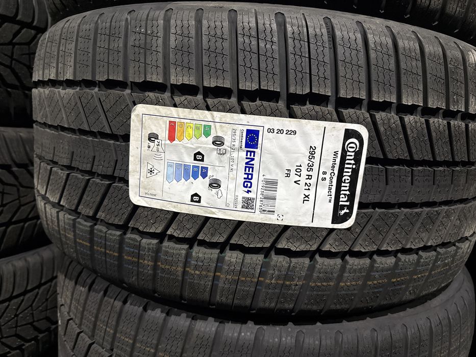 Резина НОВА Cotinental 295/35 R21 WinterContact 8S  EV DOT24