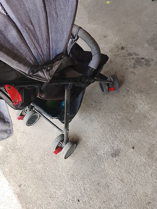 Carrinho prático para crianças