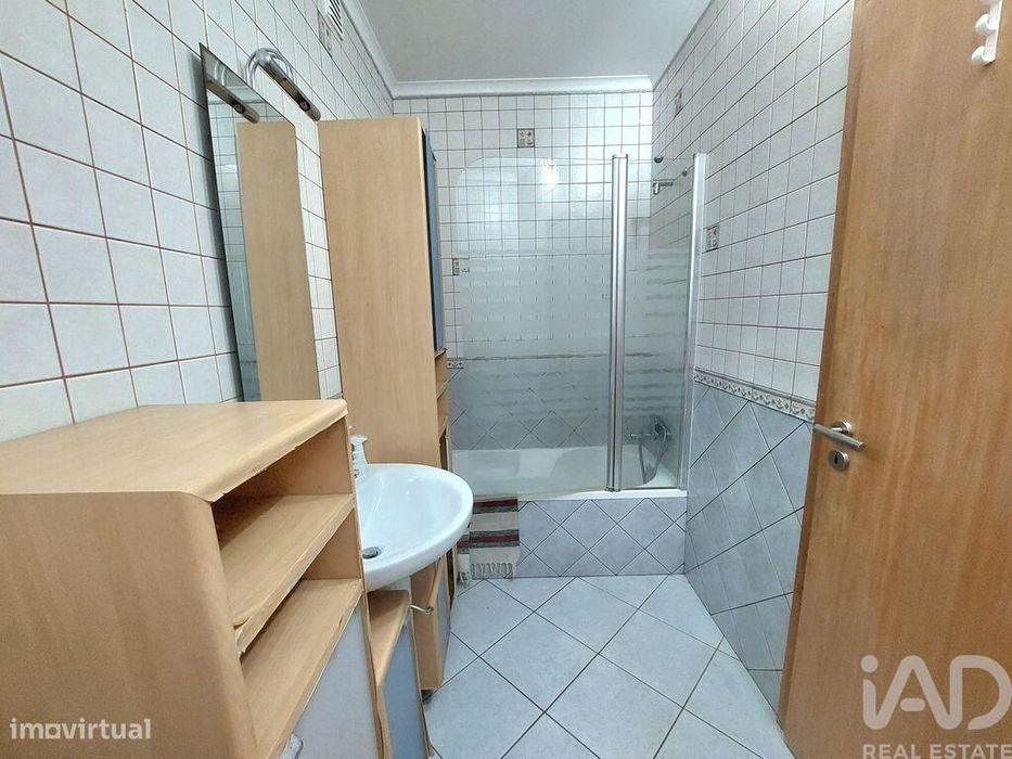 Apartamento T2 em Faro (Sé e São Pedro) de 80,00 m2