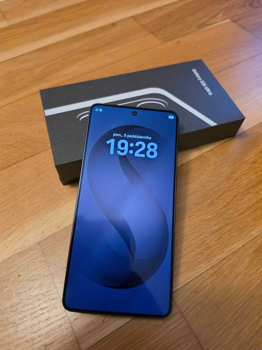Galaxy S26 Ultra 512Gb Galaxy Watch Ultra Stan Idealny | Gwarancja Producenta