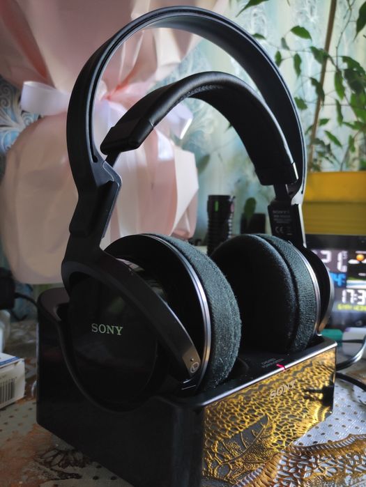 Sony  MDR rf855rk радио наушники!