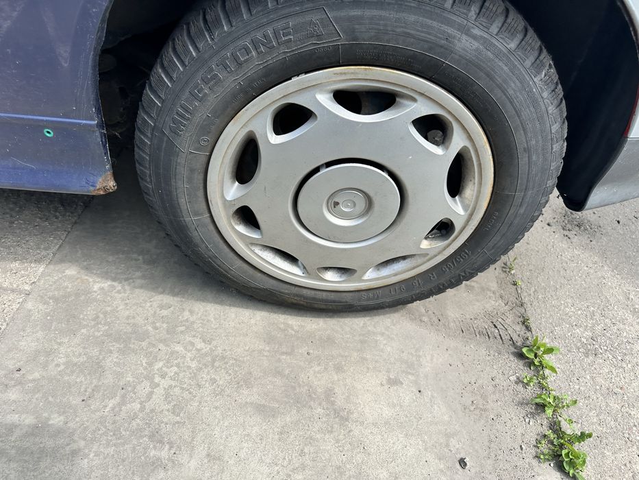 Kołpaki BMW E36 R15 komplet