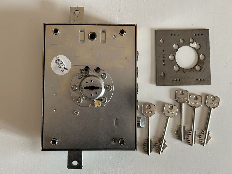 Fechadura Dierre