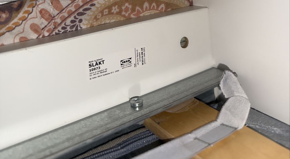 Cama solteiro  SLÄKT da Ikea com colchao HAMARVIK