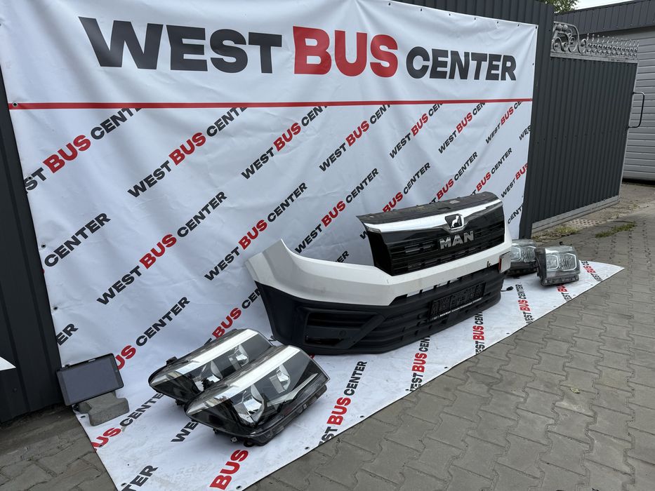 Решітка радіатора  Volkswagen Crafter 2021р MAN TGE Бампер