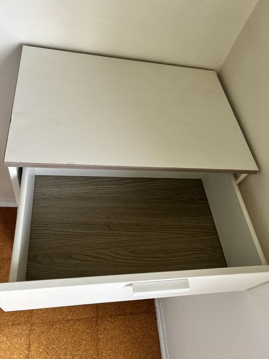 Roupeiro + cómoda ikea