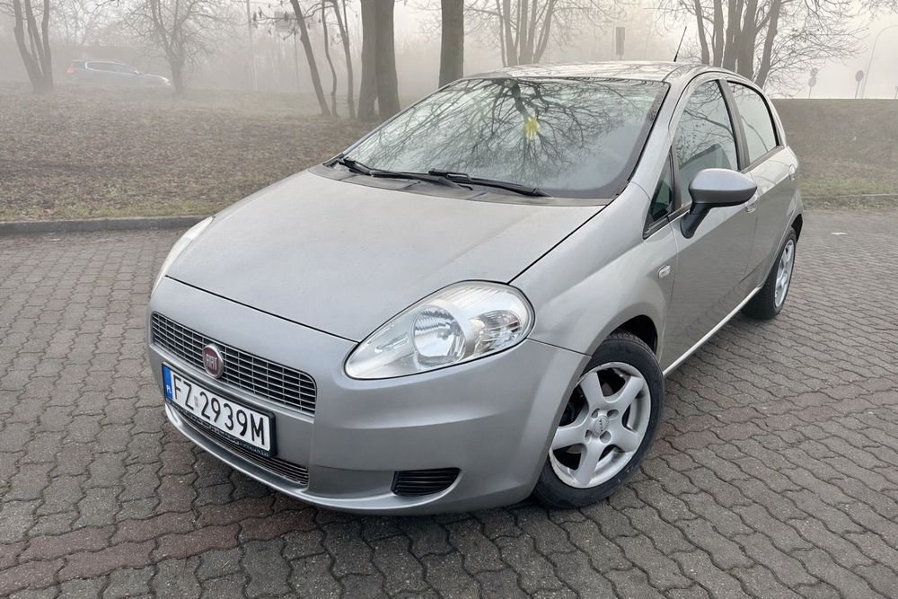 Fiat Grande Punto Lift, 2009r, Niski przebieg, klima, 5 drzwi, zadbany, niskie spalanie