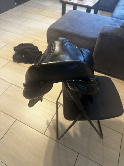 Siodło skokowe IKONIC Hybryda 17