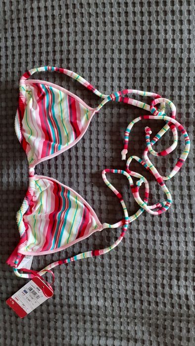 Parte cima bikini Novo com etiqueta só 3€