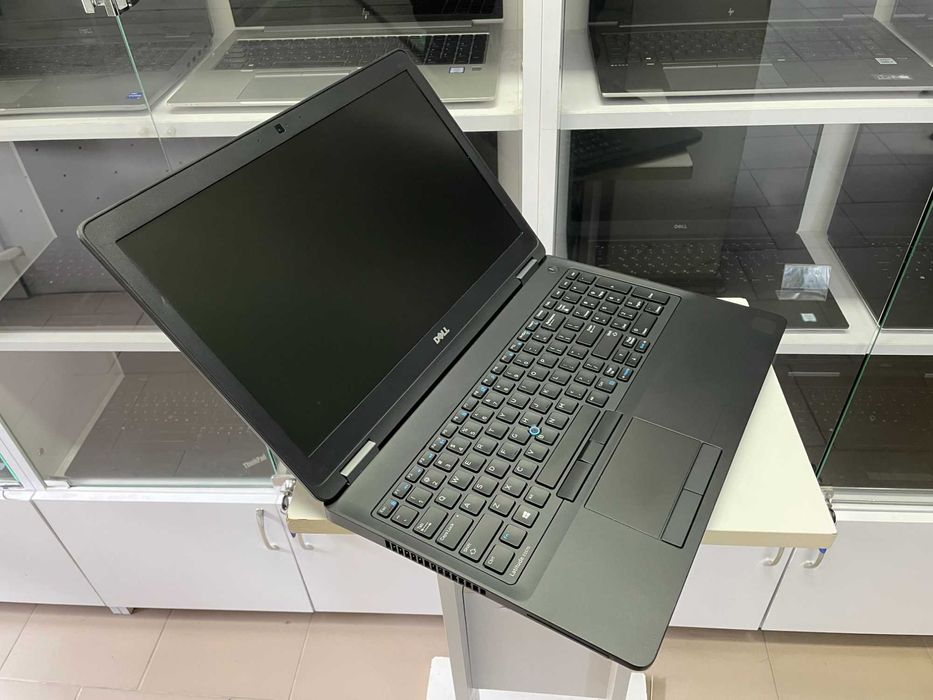 Ноутбук Dell Latitude E5570 [Core i5] R8 [SSD] на Куліша 22