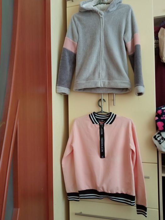 Кофта для дівчинки