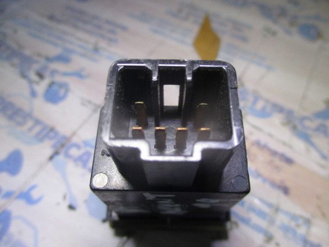 Botão / interruptor de luzes HYUNDAI Accent II Sedan (LC)