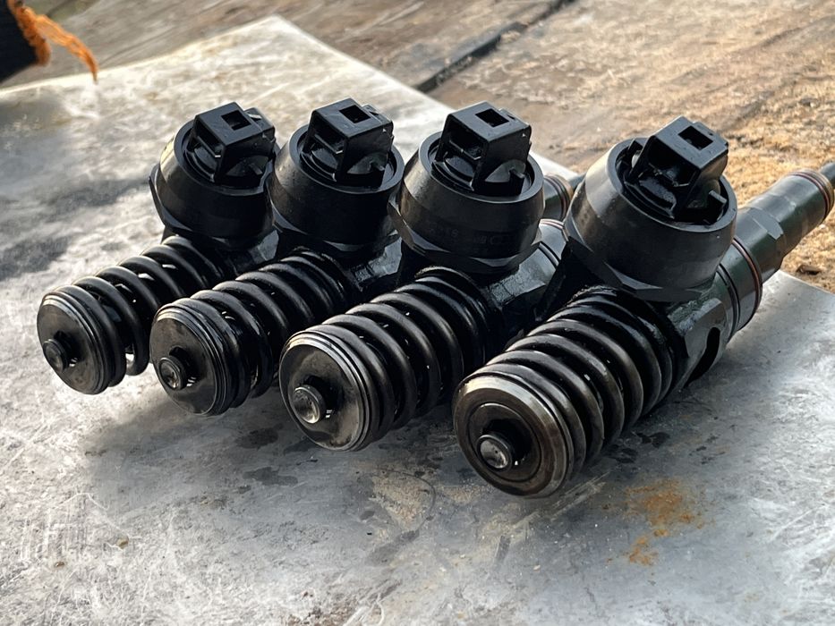 Насос-Форсунки 1 9tdi 130km 150km 038130073al 0414720039 awx avf