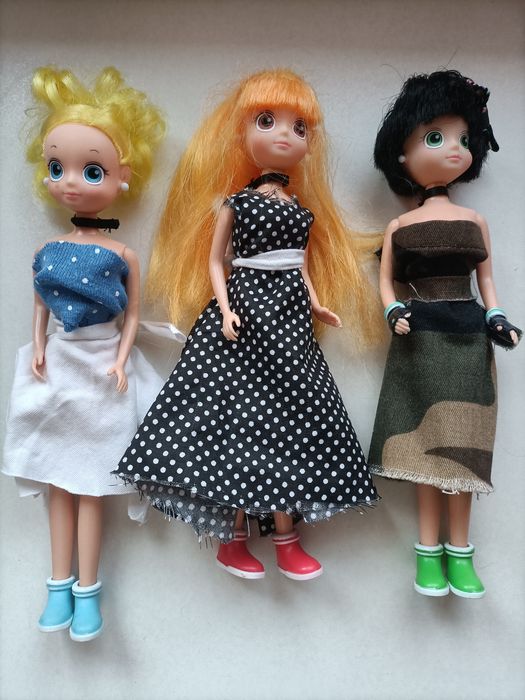 3 Bonecas marca Simba