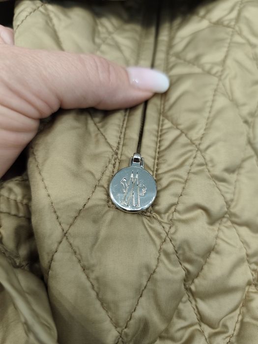 Шикарная лёгкая куртка-жилетка Moncler, оригинал