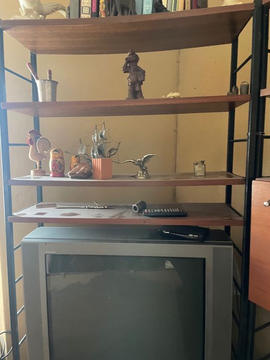 Móveis sala castanho anos 80