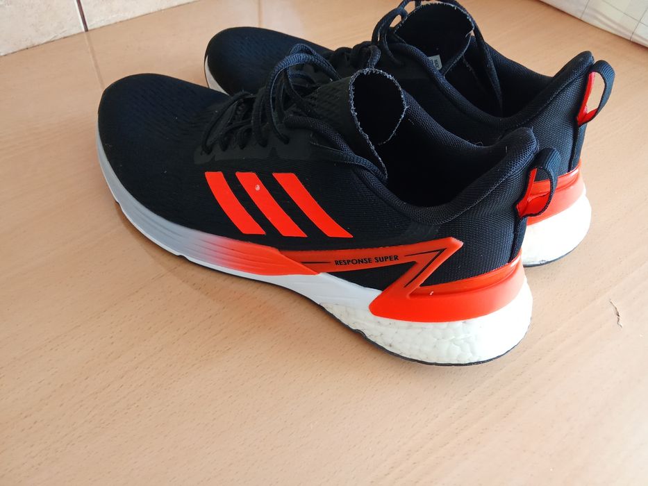 Adidas нормальному стані