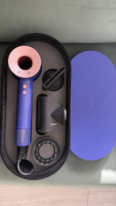 Dyson supersonic